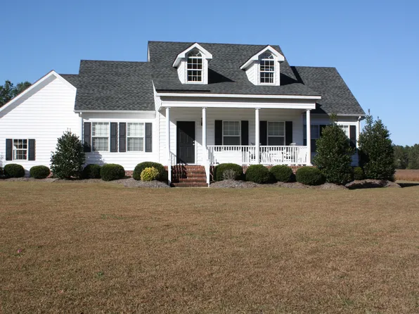 34379 Unity Rd, Zuni, VA 23898