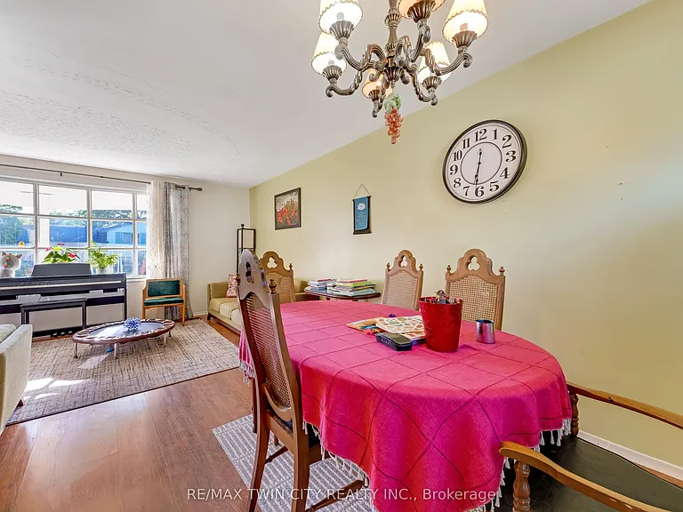 510 Edenbrook Pl — Photo 6