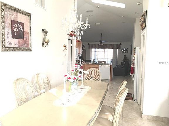 3rd image of 11107 Lakeside Vista Dr