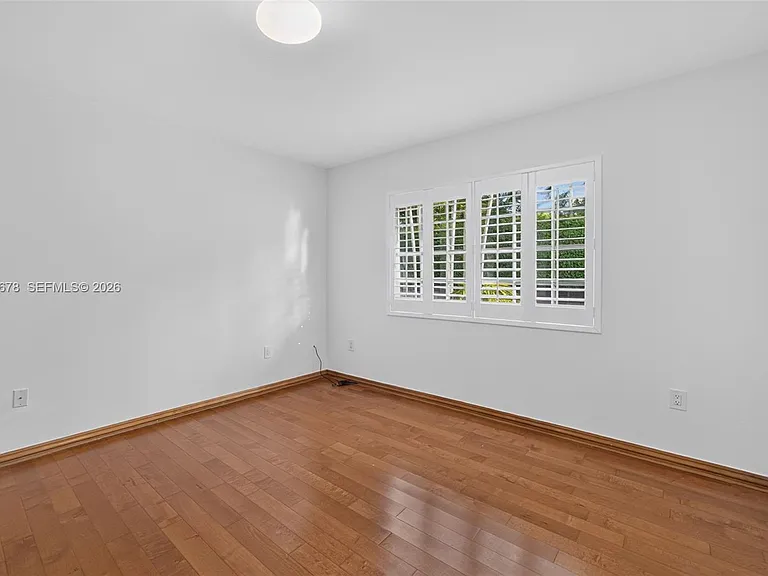 1237 Aduana Ave — Photo 53
