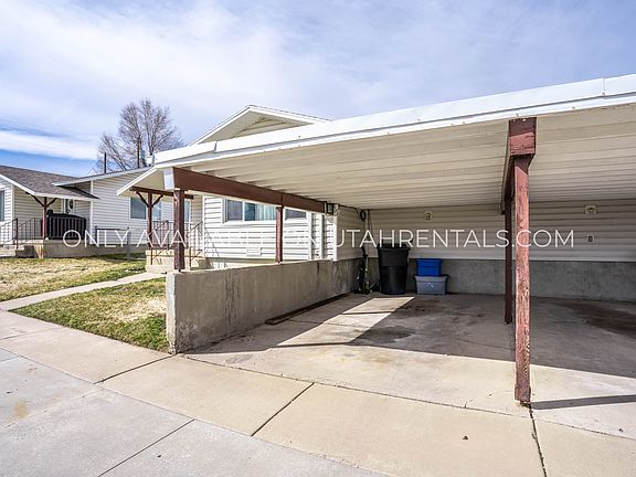 DSC00189-HDR-watermarked_04272023