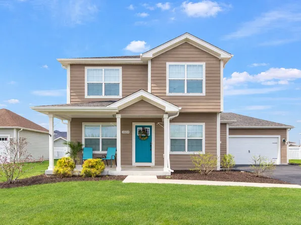 25224 W Town Center Cir, Channahon, IL 60410
