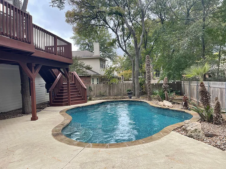 Backyard/Pool