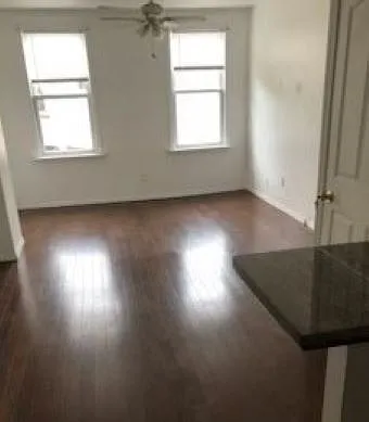 2543 Grays Ferry Ave #2 — Photo 5