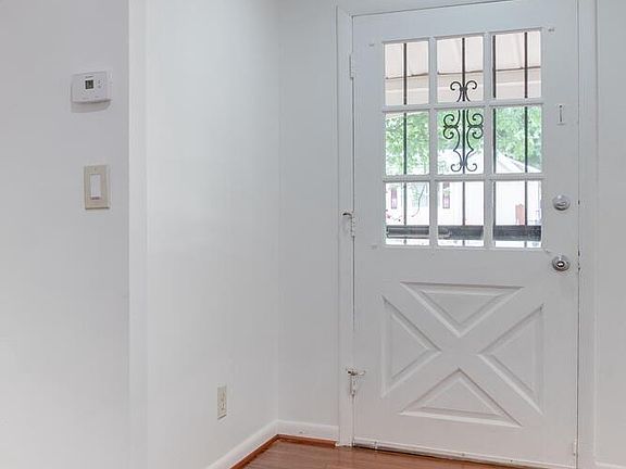 5th image of 4220 Landgreen St