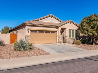 690 E Blossom Rd, San Tan Valley, AZ 85143