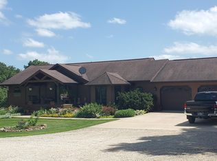 24625 115th St, Cresco, IA 52136