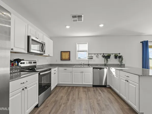 83 S NAPLES Lane, Casa Grande, AZ 85122