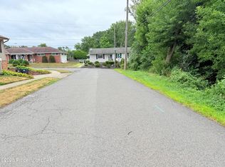 1 Watson St, Wyoming, PA 18644