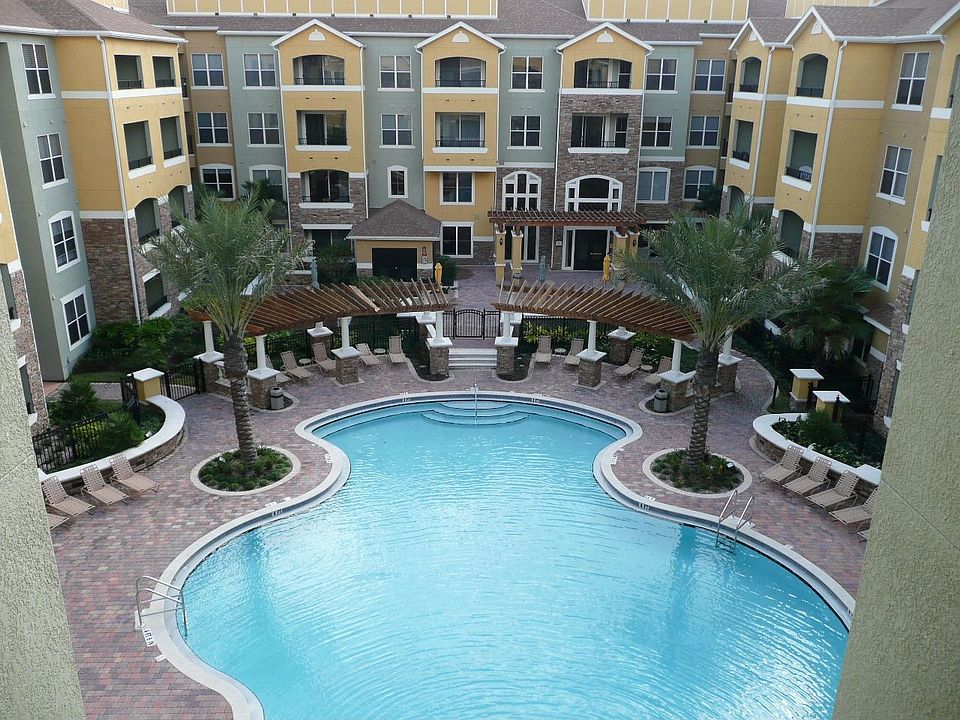 POOL AND BARBQUE AREA