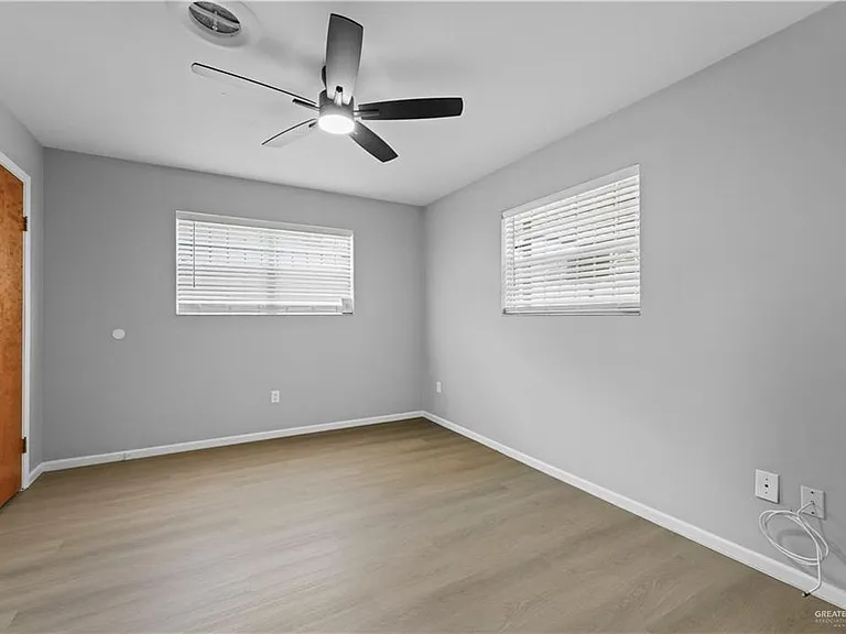 401 N 41st St #16 — Photo 8