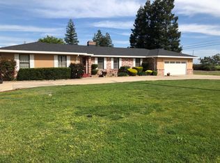 10100 Van Parker Ln, Galt, CA 95632