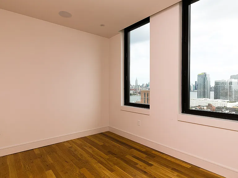 321 Wythe Ave #1702 — Photo 5