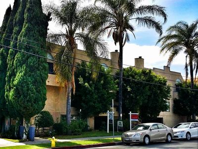 8331 Cedros Ave APT 8, Van Nuys, CA, 91402