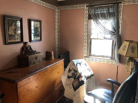 Small room, Could be an extra office.