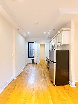 2nd image of 411 E 6th St #4DD