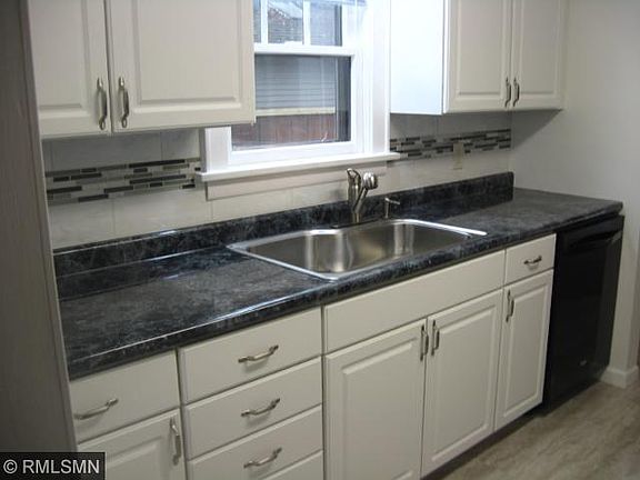 2nd image of 1325 Garden Ave