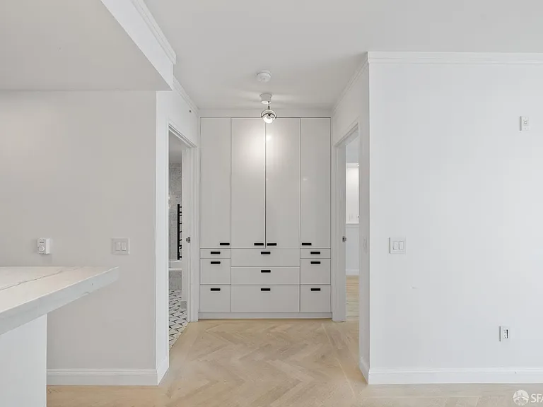 403 Main St #717 — Photo 18