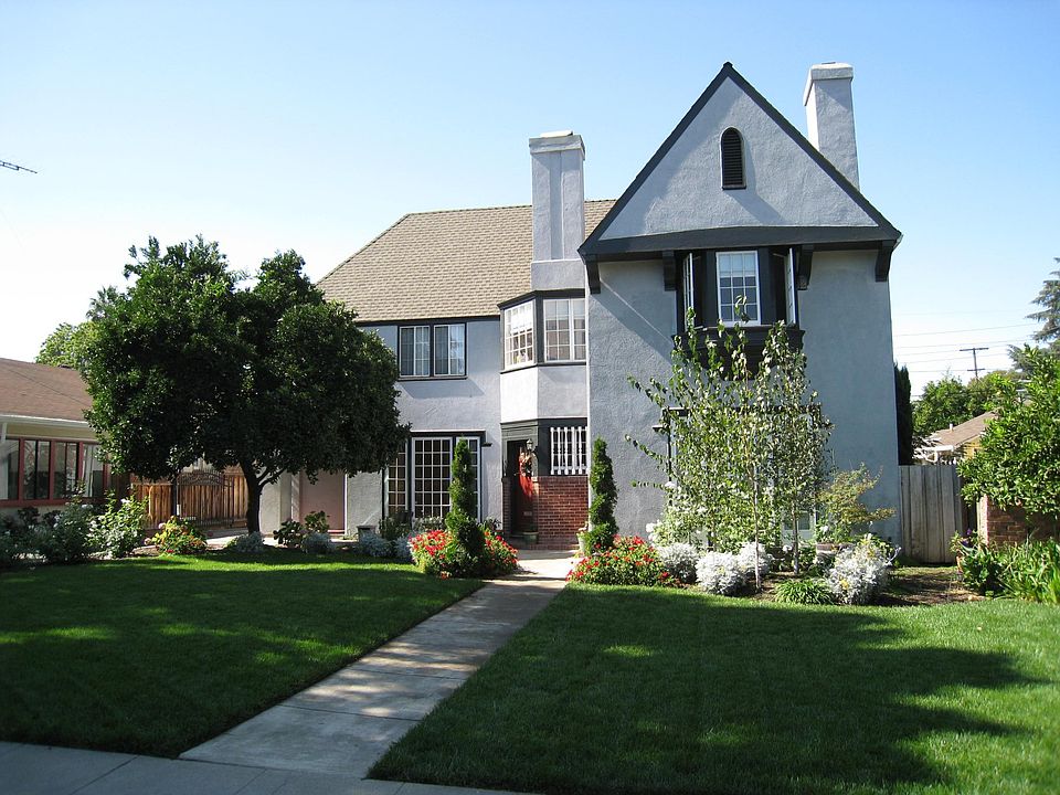 1st image of 511 S 15th St
