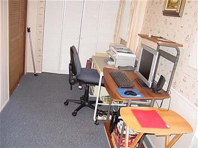 4th image of 11067 Oakwood Village Blvd