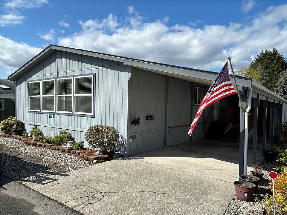 1st image of 704 NE Libra Lane