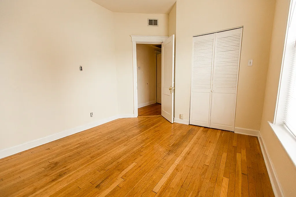 1143 W. Waveland Ave. — Photo 4
