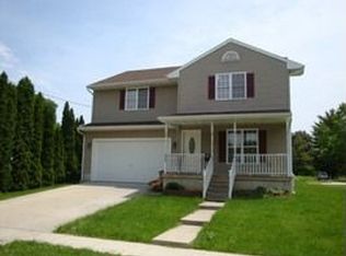 522 Gaynor St, Belvidere, IL 61008