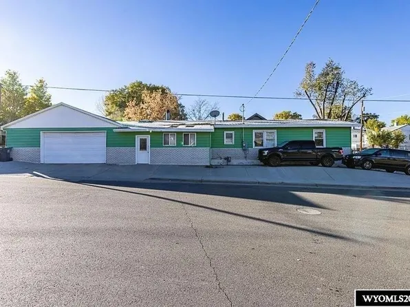 805 Walnut St, Rock Springs, WY 82901