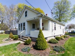 102 Forest Ave, Seekonk, MA 02771