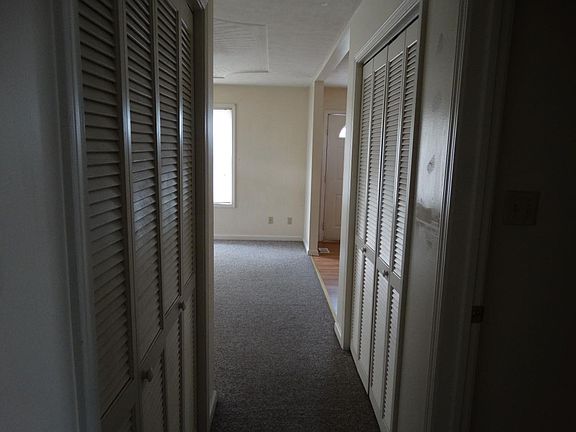 Hall way where Laundry room is