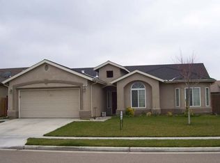 5324 E Burns Ave, Fresno, CA 93725