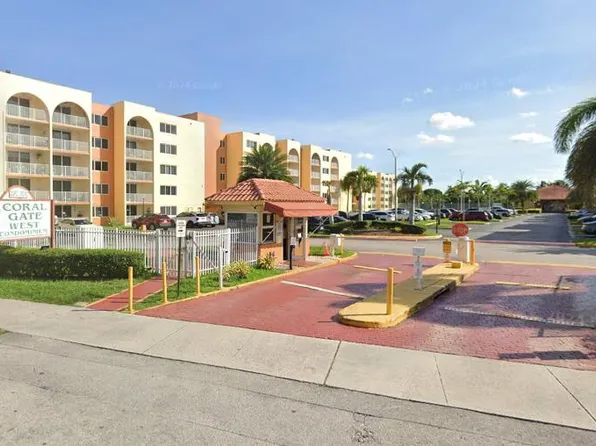 7000 NW 186th St APT 4-316, Hialeah, FL 33015