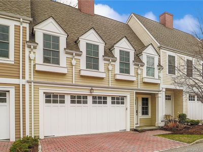 77 Havemeyer Ln Unit 9, Stamford, CT, 06902
