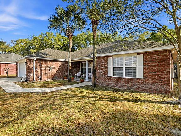 3rd image of 2182 Hagood Loop