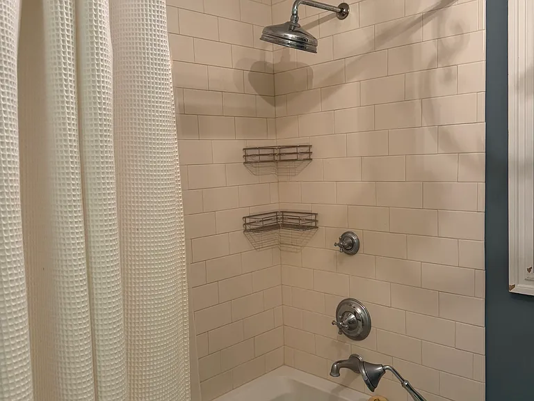 701 Beach Ave #203 — Photo 25