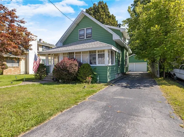 112 Northwood Dr, Syracuse, NY 13211