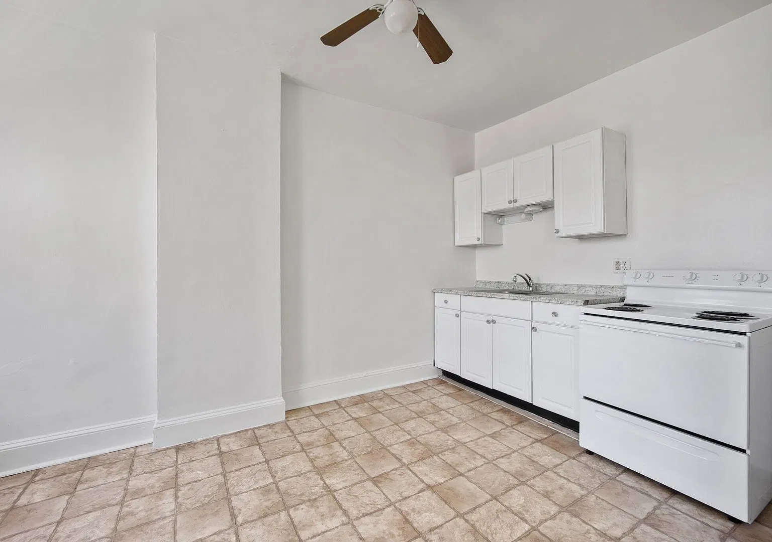 800-804 Beaver St Bristol PA — Photo 3