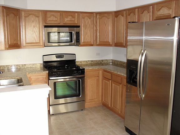 2nd image of 7250 W 157th St Unit 103