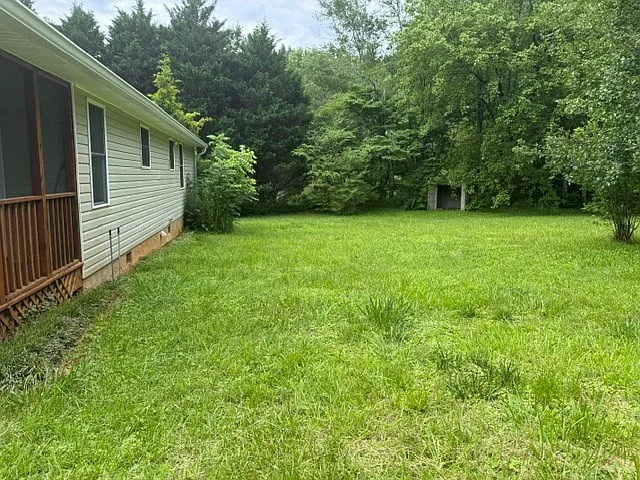 337 Burgess Rd — Photo 15