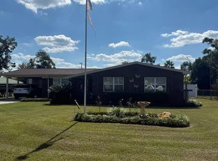 45 Elton St, Hazlehurst, GA 31539