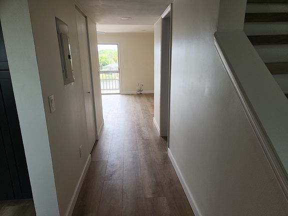 4th image of 6317 Newtown Cir APT B4