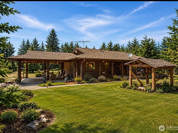 2nd image of 17002 Weaver Lane SW