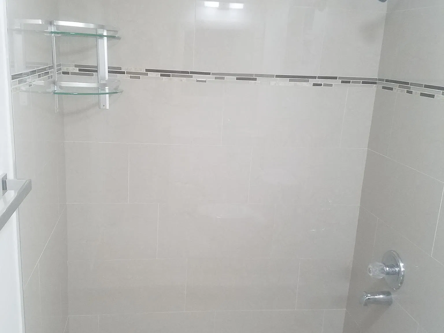 1 bed, $1,600 — Photo 3