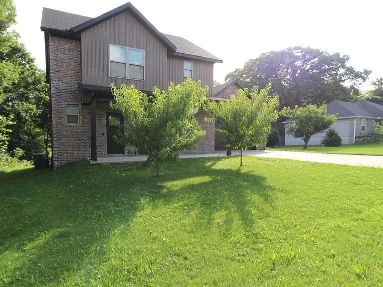 11 Hillswick Dr — Photo 30