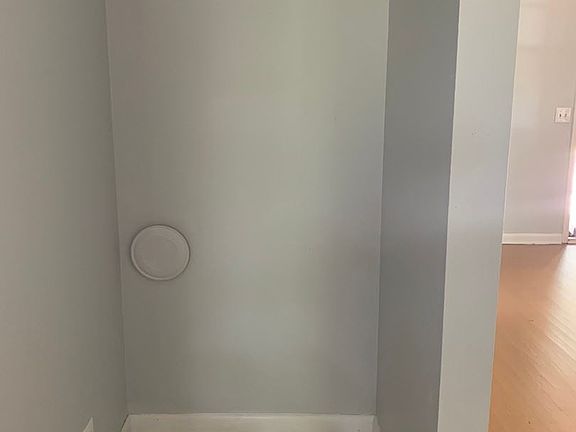 5th image of 1422 Golfair Blvd APT 4