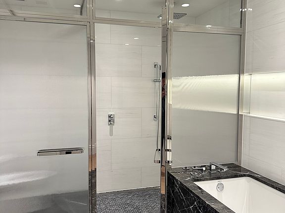 5th image of 50 W 66th St #11G