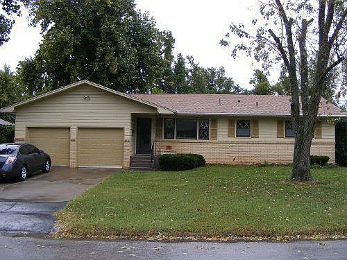 front of house; plan to paint