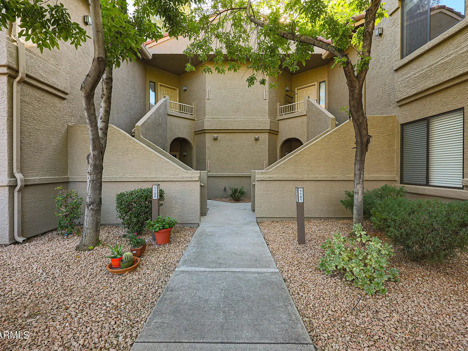 2 bed, 2.0 bath, 1254 sqft, $2,200 — Photo 3