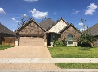 2626 Forest Oaks Dr, College Station, TX 77845