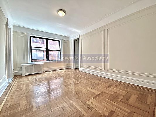 1st image of 536 Fort Washington Ave #3Q